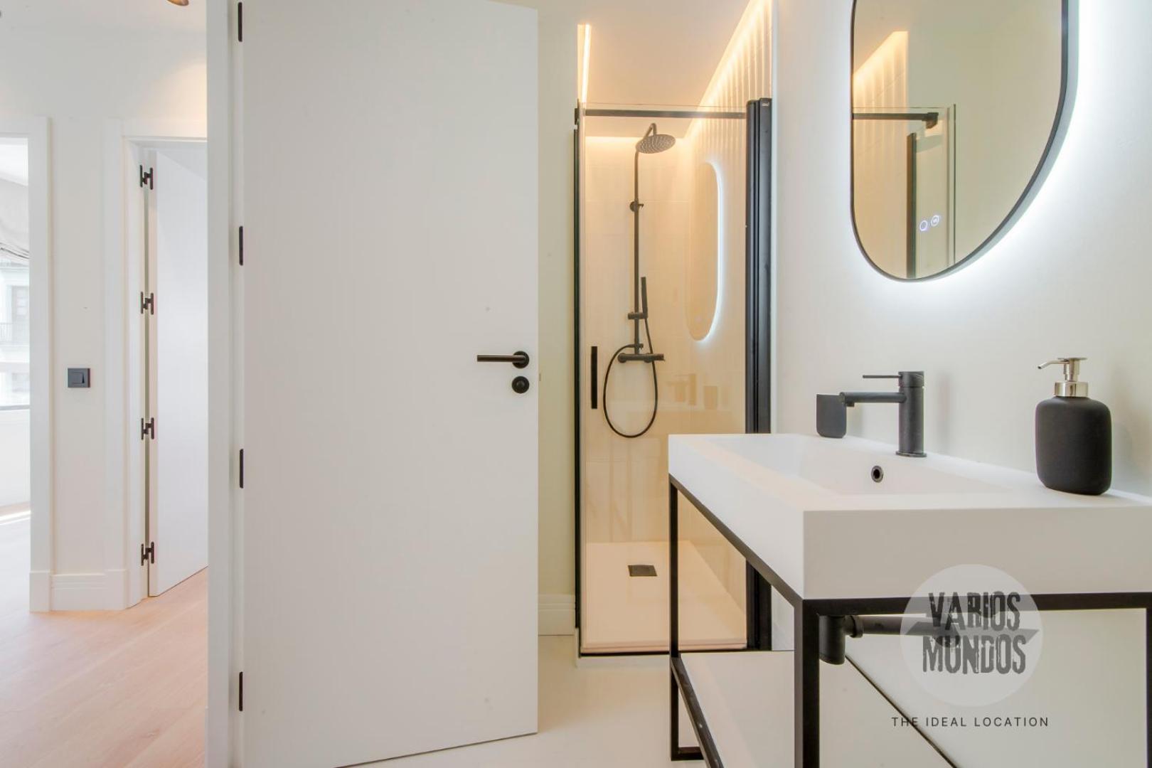 Malasana Luminosa Para 6, Ven A San Bernardo 20 E3 Madrid Exteriör bild